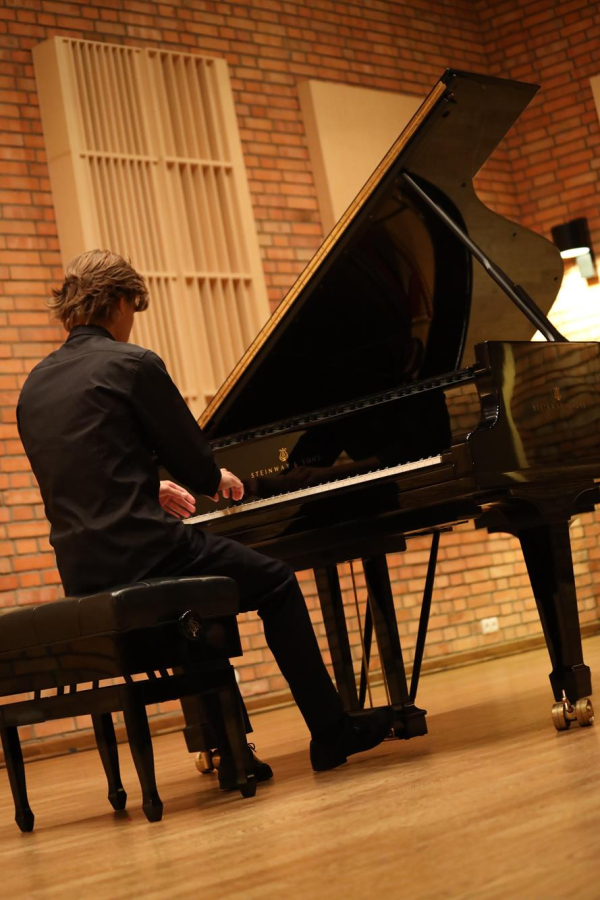 1 10 2024-estrada-mlodych -o-17- 1