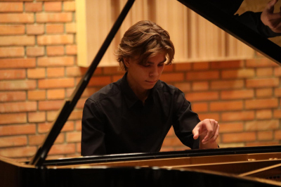 1 10 2024-estrada-mlodych -o-19- 1