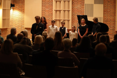 1 10 2024-estrada-mlodych -o-28- 1