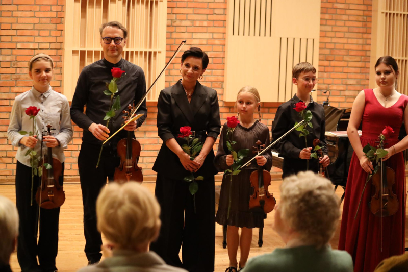 1 10 2024-estrada-mlodych -o-3- 1