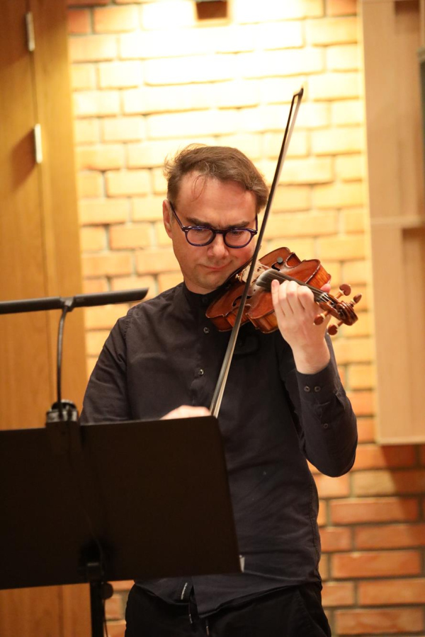 1 10 2024-estrada-mlodych -o-31- 1