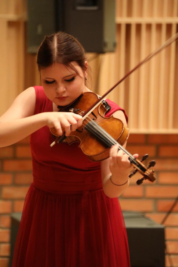 1 10 2024-estrada-mlodych -o-50- 1