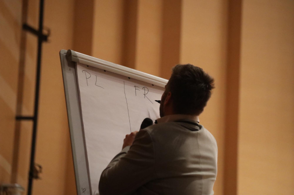 12 11 2024-wez-posluchaj-8-