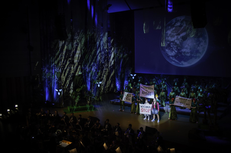 ksiegadzungli-06122024-002