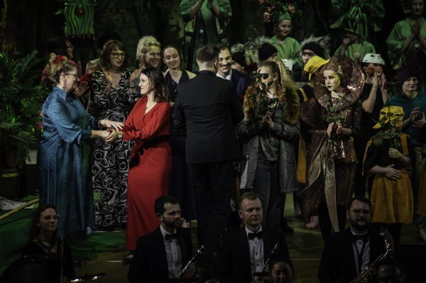 ksiegadzungli-06122024-012