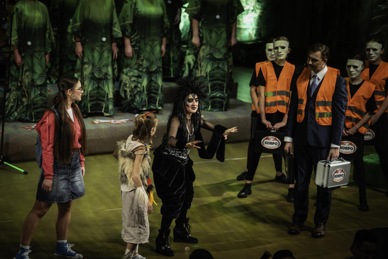 ksiegadzungli-06122024-035