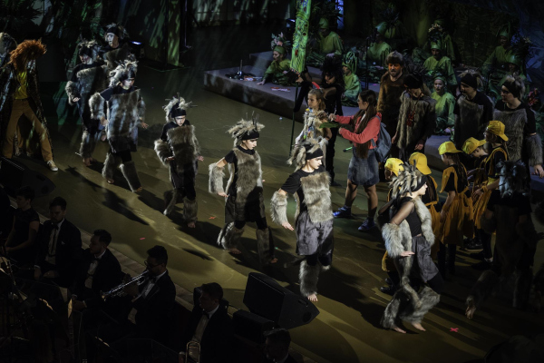 ksiegadzungli-06122024-055