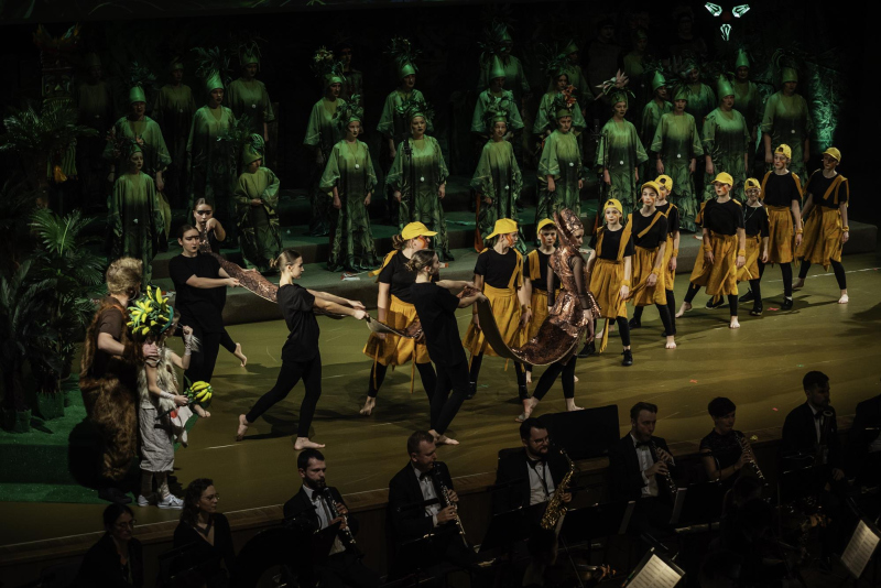 ksiegadzungli-06122024-076