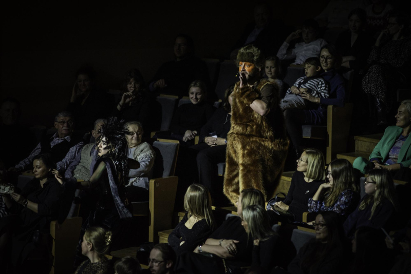 ksiegadzungli-06122024-081