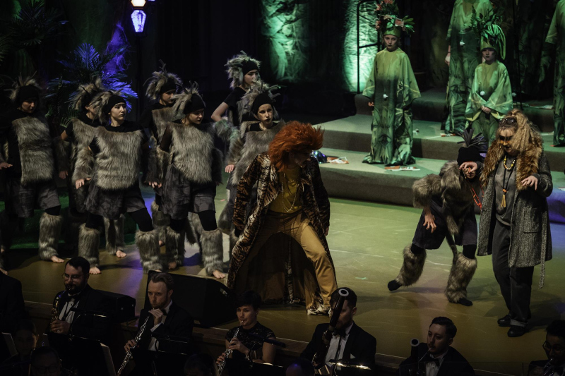 ksiegadzungli-06122024-094