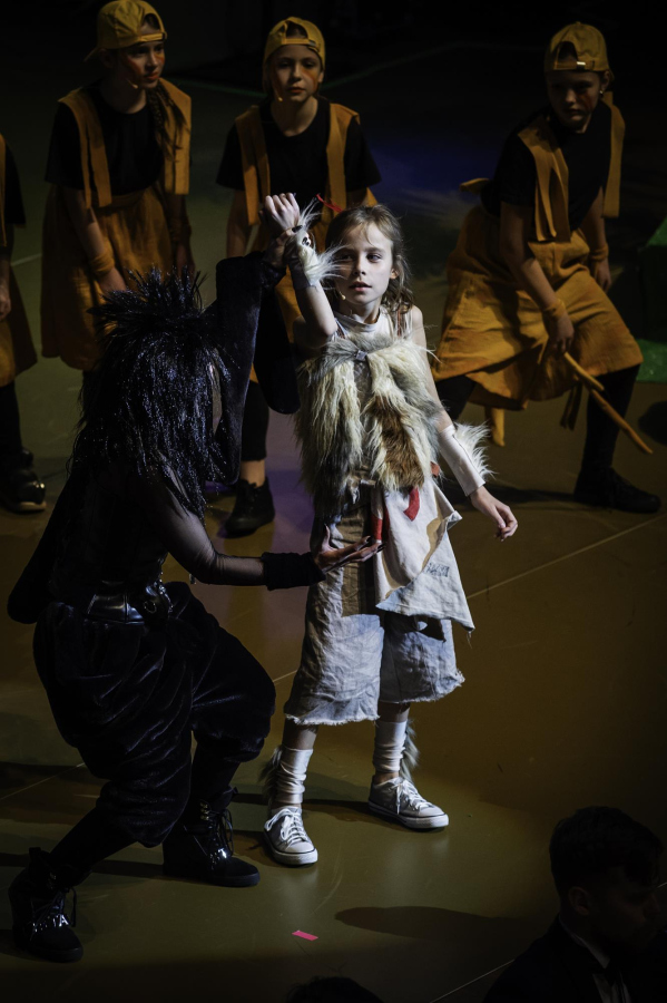 ksiegadzungli-06122024-102