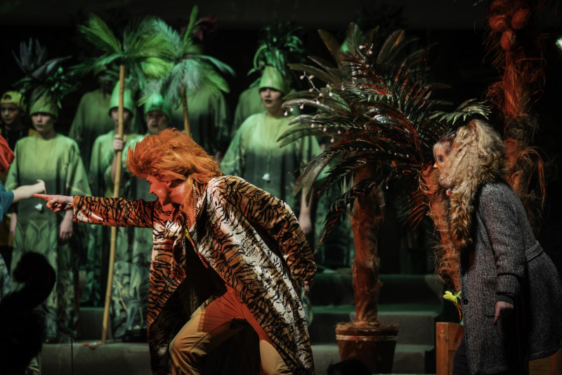 ksiegadzungli-06122024-137