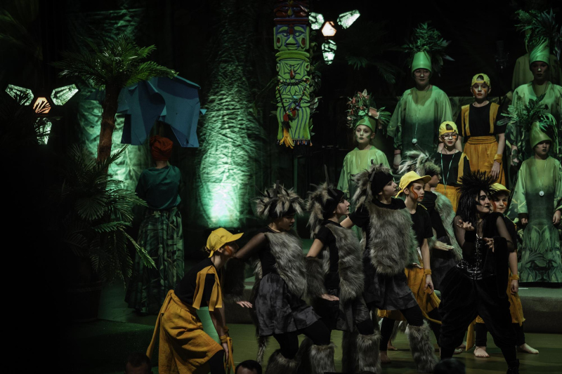 ksiegadzungli-06122024-140