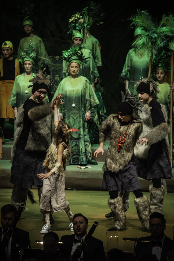 ksiegadzungli-06122024-141