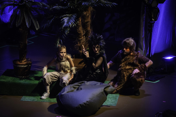 ksiegadzungli-06122024-147