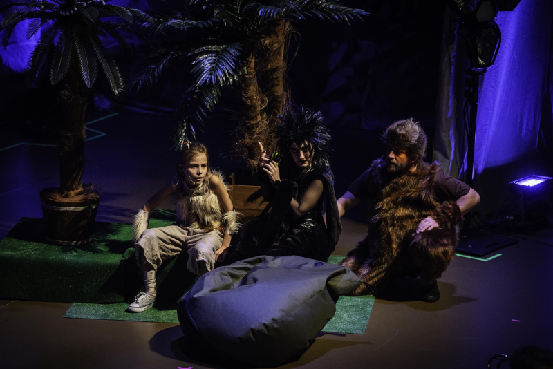 ksiegadzungli-06122024-147