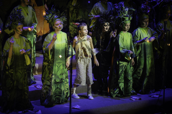 ksiegadzungli-06122024-152