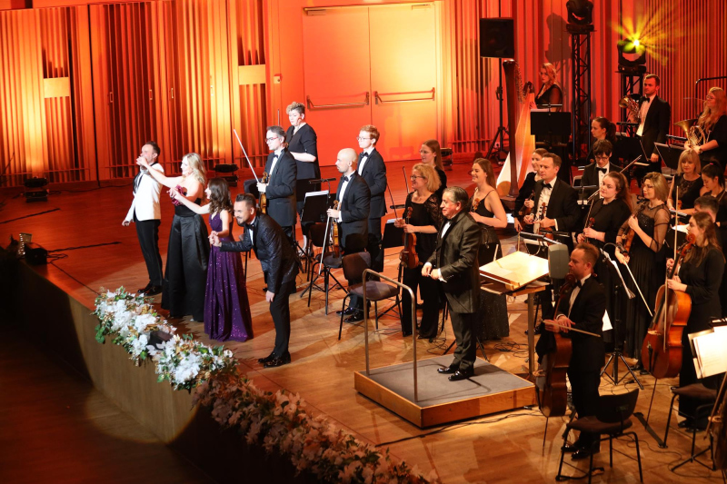 20250111-w-blasku-opery-i-operetki-k-28