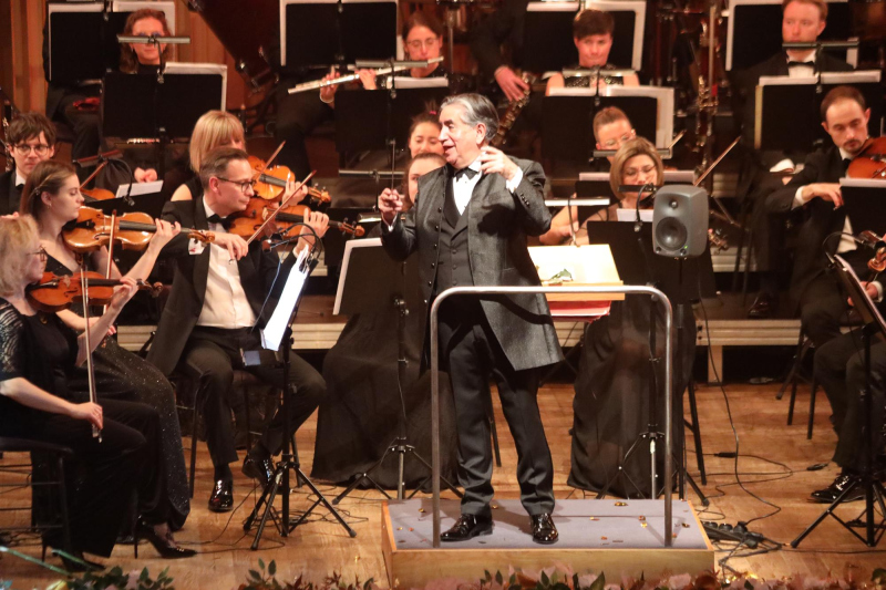 20250111-w-blasku-opery-i-operetki-k-89