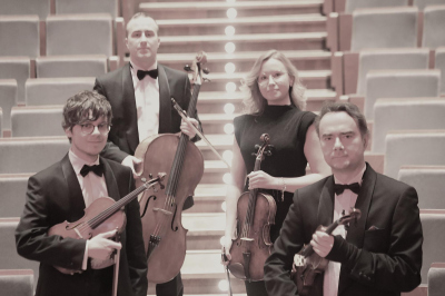 KWARTET KONTRA KWARTET