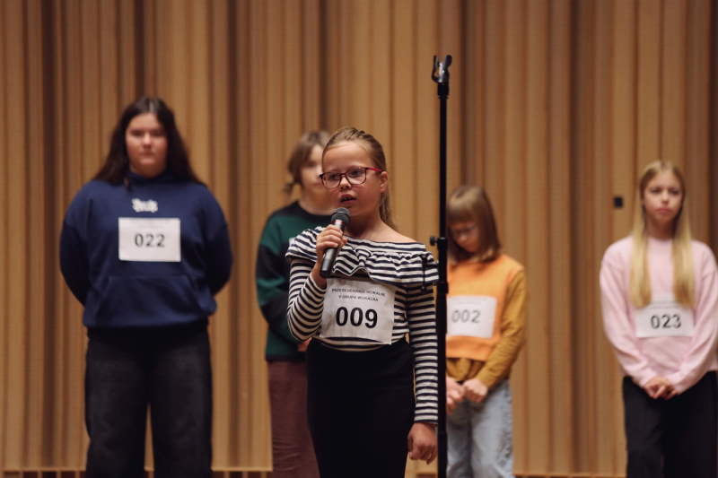 casting-13-14 09-109- 1