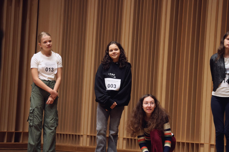 casting-13-14 09-3- 1