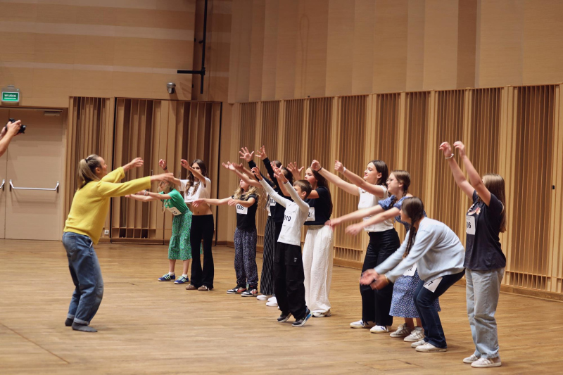 casting-13-14 09-53- 1