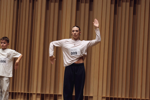 casting-13-14 09-85- 1