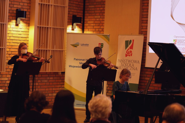 2025-11-27-konkurs-bach-fot -ilona-102-