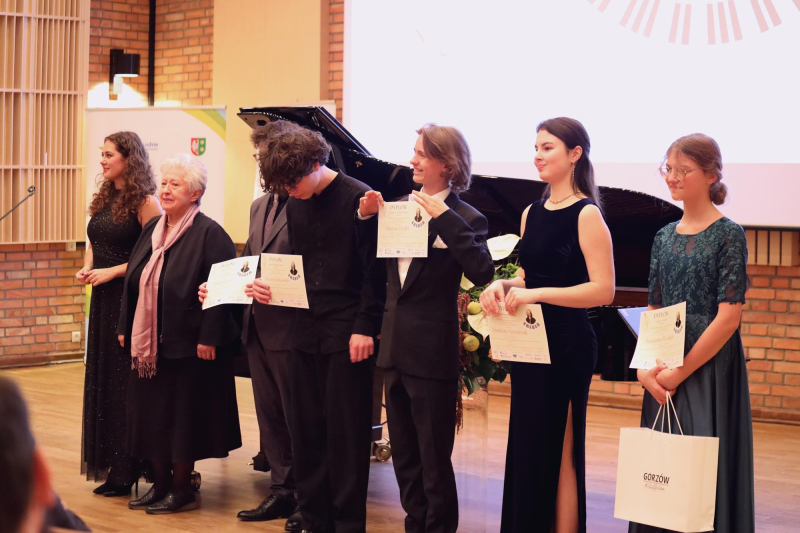 2025-11-27-konkurs-bach-fot -ilona-60-