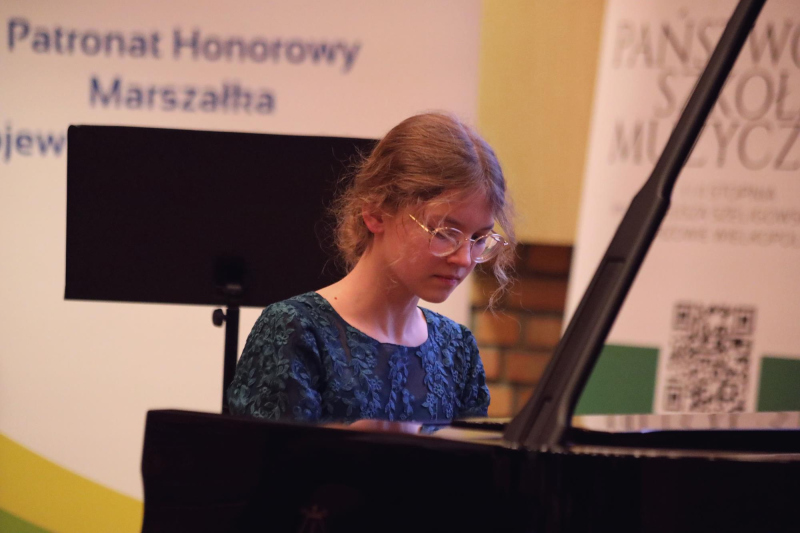 2025-11-27-konkurs-bach-fot -ilona-99-