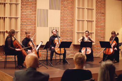 Pięć wiolonczel  – pięć osobowości. Jeden wieczór – bezmiar emocji.