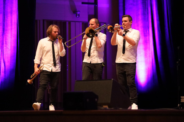 blaszane-wygibasy-fot -k-14-