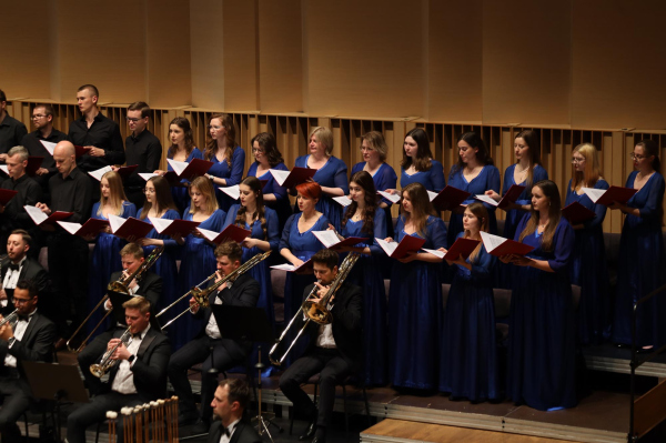 13 04 25 -stabat-mater-rossiniego-fot o-35-