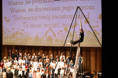 wiosna-ach-to-ty-fot -k-60- 1