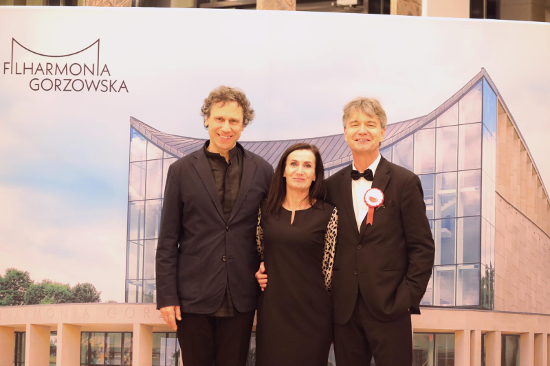2025-11-14-fot-ilona-85- 1