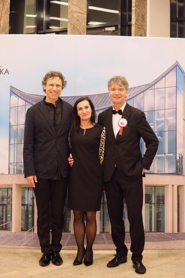 2025-11-14-fot-ilona-86- 1