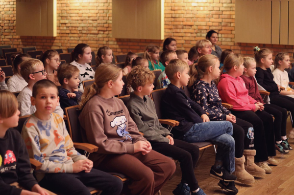 2025-11-20-fot -ilona-6-