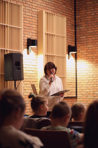 2025-11-20-fot -ilona-7-