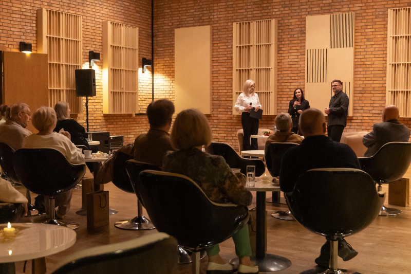 IMG 8957 (Copy)