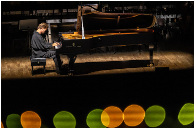 Piotr Orzechowski i Orkiestra Filharmonii Gorzowskiej zachwycili na inauguracji XIII Festiwalu Kilara